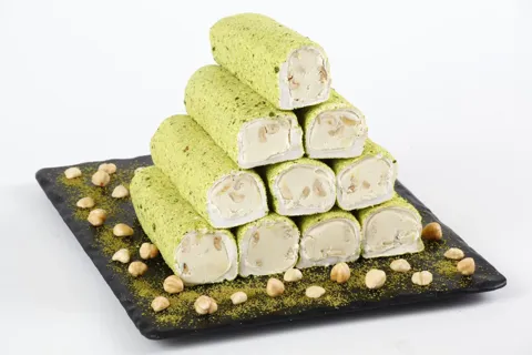 Milky Coconut Roll with Ground Pistachio